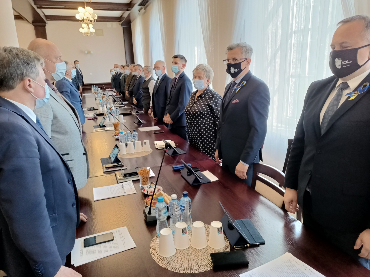 Ofiary wojny na Ukrainie uczcili w czasie sesji radni Rady Powiatu 