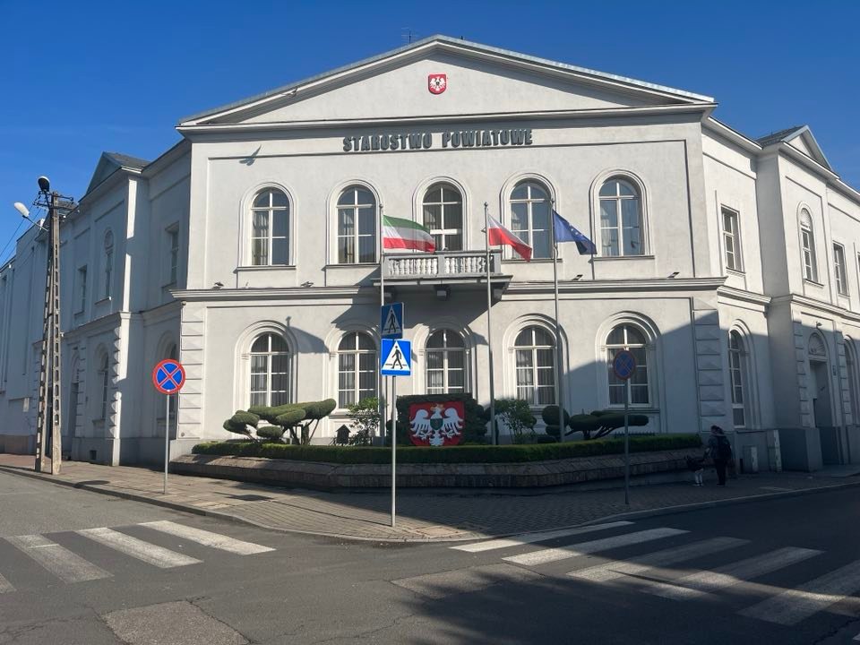 Budynek Starostwa przy ul. Dąbrowskiego 7