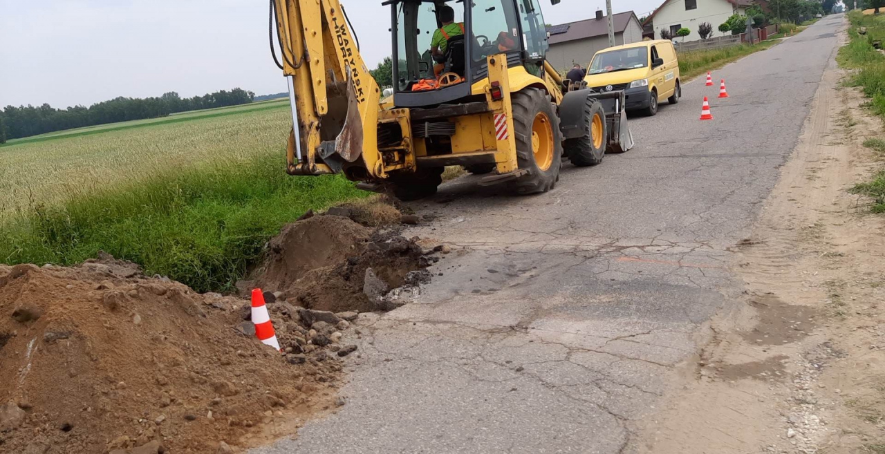 Przebudowa przepustu pod drogą w Gościmowicach