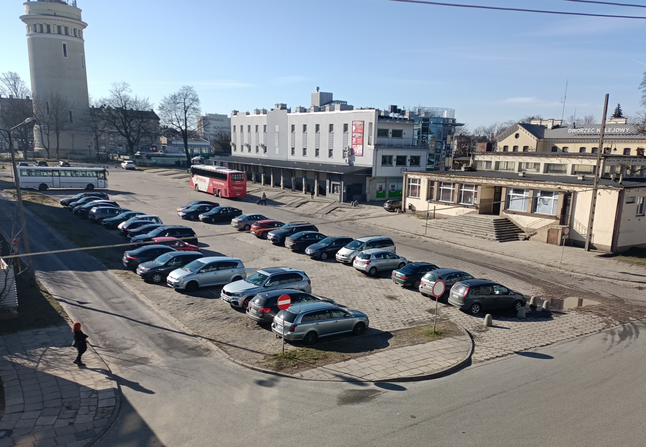 Panorama byłego dworca PKS w Piotrkowie Trybunalskim