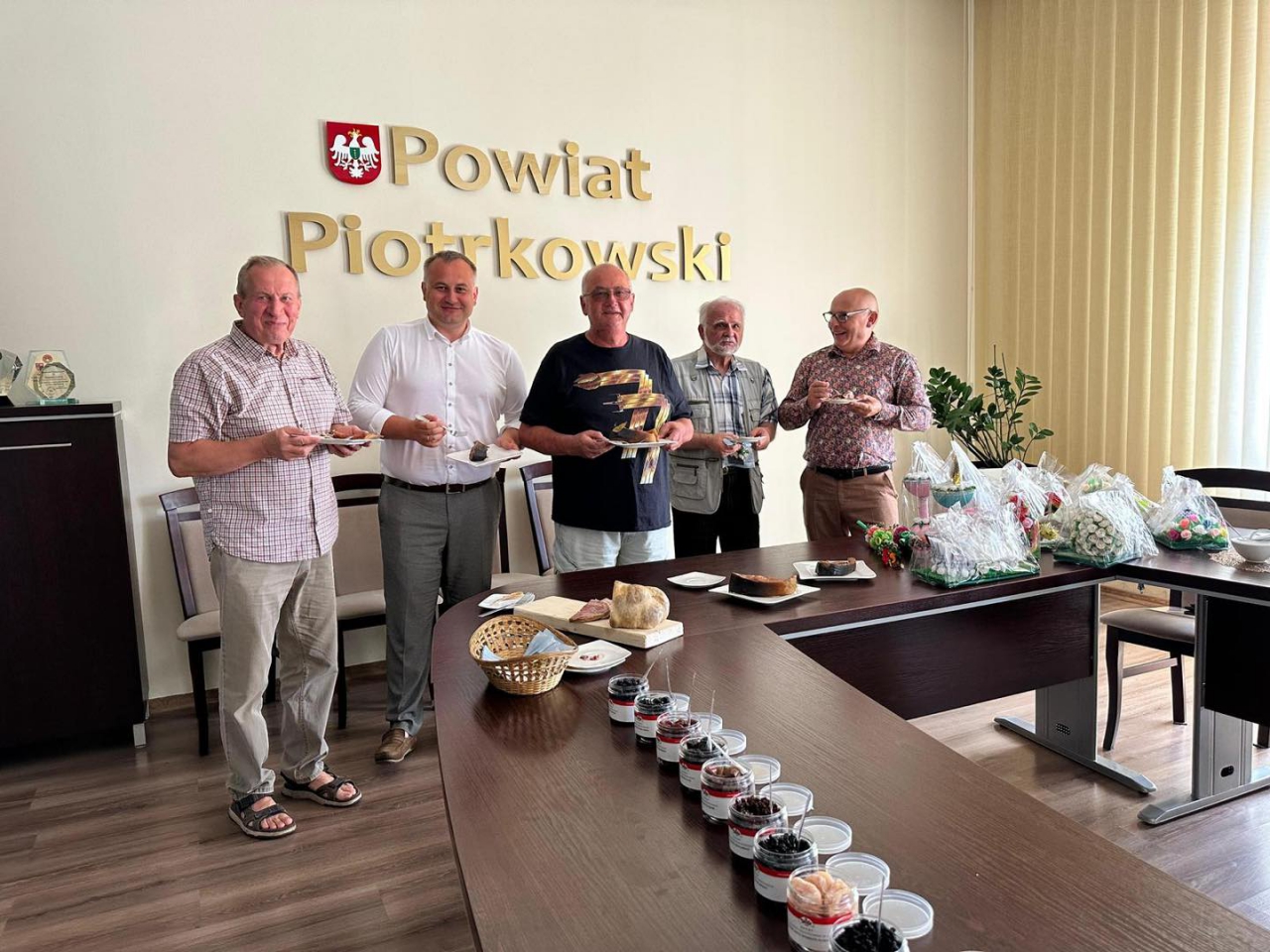Członkowie Komisji Marki Prosto z serca