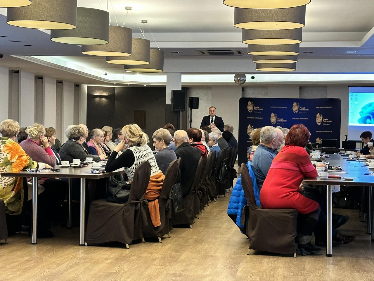 Uczestnicy Forum Seniorów podczas obrad